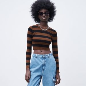 Zara cropped black and white ribbed knit sweater small